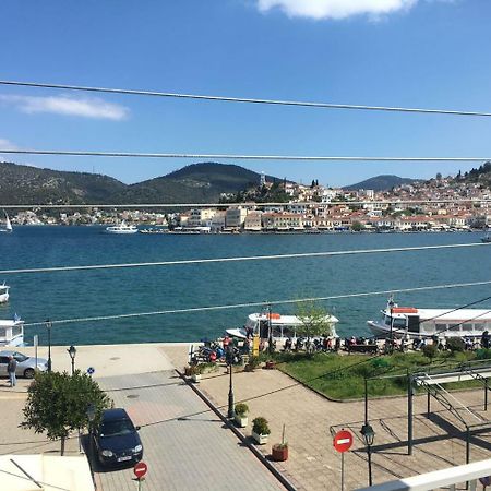 Hotel Papasotiriou กาลาทาส ภายนอก รูปภาพ
